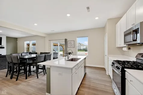 2321 S Bingham Place New Palestine IN 46163