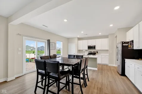 2321 S Bingham Place New Palestine IN 46163