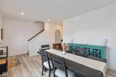 11726 Melnick Lane Indianapolis IN 46239