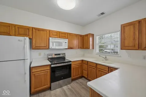 1423 Shadow Ridge Road Carmel IN 46280