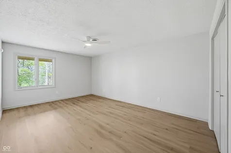 6908 Creekridge Trail Indianapolis IN 46256