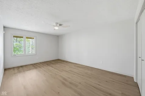 6908 Creekridge Trail Indianapolis IN 46256