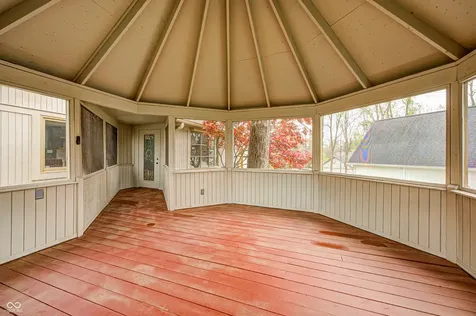 6908 Creekridge Trail Indianapolis IN 46256