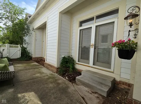 4236 Statesmen Drive Indianapolis IN 46250