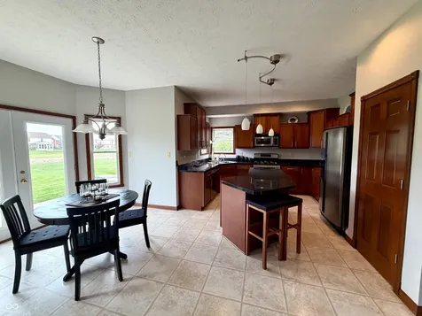 6272 Silver Moon Court Indianapolis IN 46259