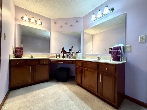 6272 Silver Moon Court Indianapolis IN 46259