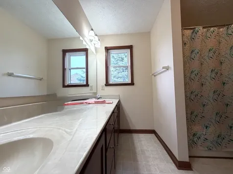 6272 Silver Moon Court Indianapolis IN 46259