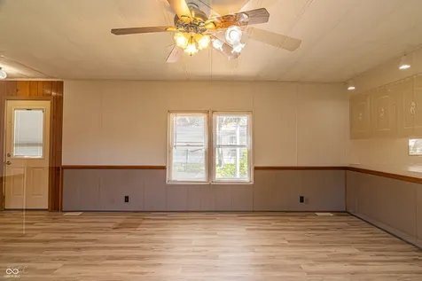 363 Gentlemen Place Cloverdale IN 46120