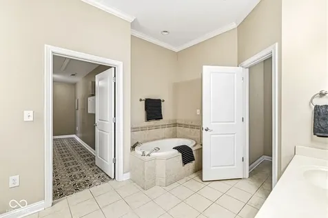 350 N Meridian Street Indianapolis IN 46204