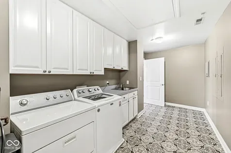 350 N Meridian Street Indianapolis IN 46204