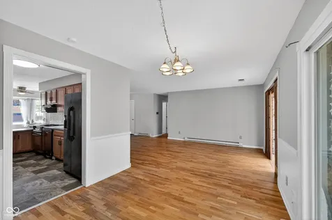 8516 Palm Court Indianapolis IN 46219