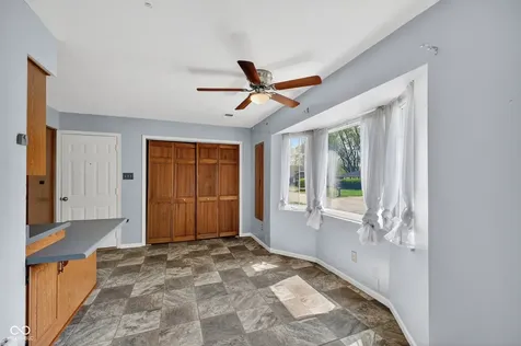 8516 Palm Court Indianapolis IN 46219