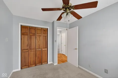 8516 Palm Court Indianapolis IN 46219