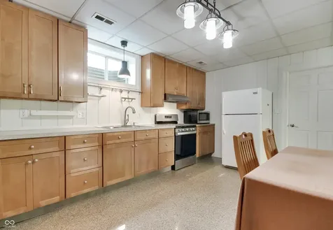 8465 Valley View Drive Martinsville IN 46151