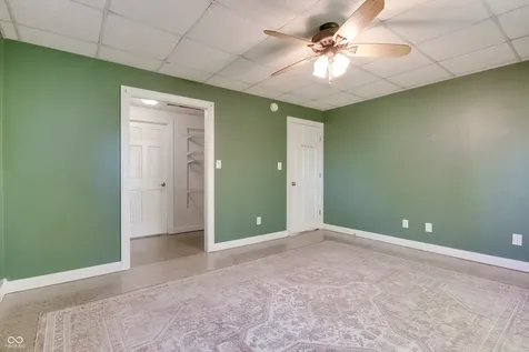 8465 Valley View Drive Martinsville IN 46151