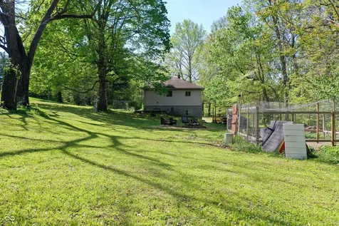 8465 Valley View Drive Martinsville IN 46151
