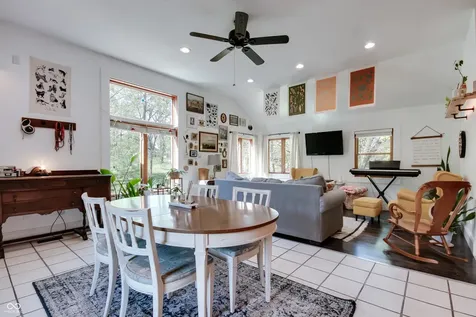 8465 Valley View Drive Martinsville IN 46151