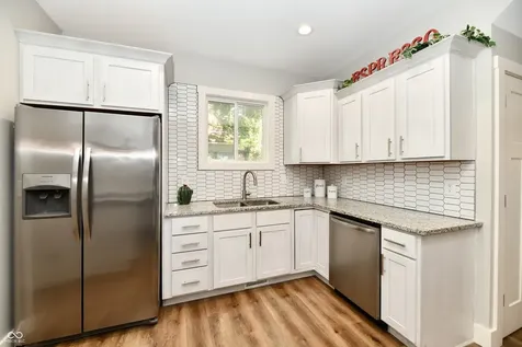 3832 Carrollton Avenue Indianapolis IN 46205