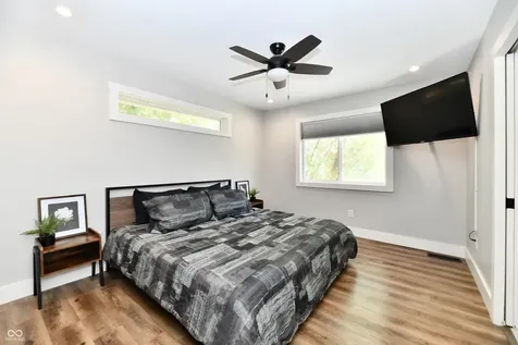 3832 Carrollton Avenue Indianapolis IN 46205