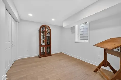 6047 N Meridian Street Indianapolis IN 46208