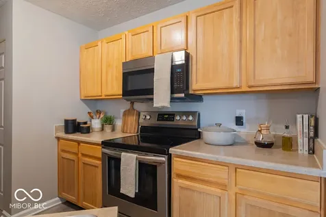 1160 Thistlewood Way Plainfield IN 46168