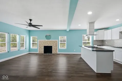 3702 Manor Court Indianapolis IN 46218