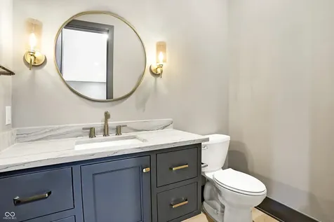 15876 Oak Park Westfield IN 46074