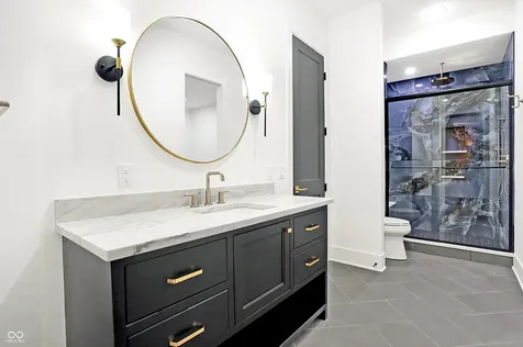 15876 Oak Park Westfield IN 46074