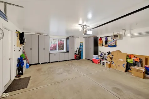 530 Allard Place Indianapolis IN 46202