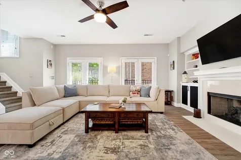 530 Allard Place Indianapolis IN 46202