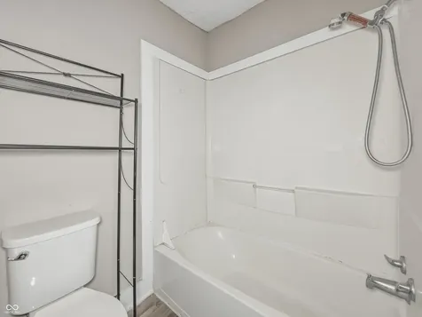 916 E Beecher Street Indianapolis IN 46203
