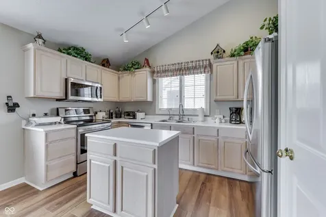 18013 Sun Ridge Circle Noblesville IN 46062