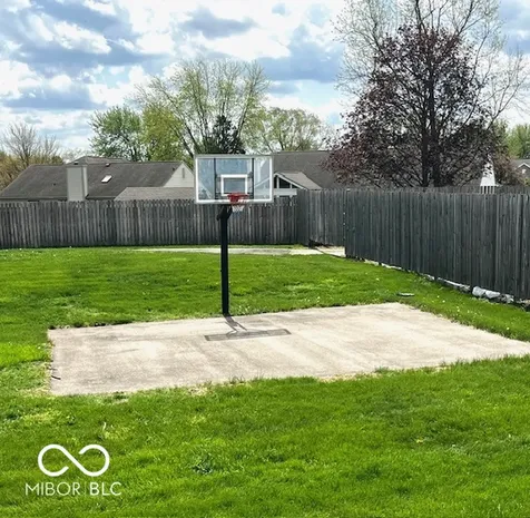 109 Knoll Court Noblesville IN 46062