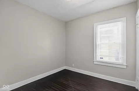 424 Harvard Place Indianapolis IN 46208