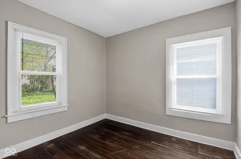 424 Harvard Place Indianapolis IN 46208