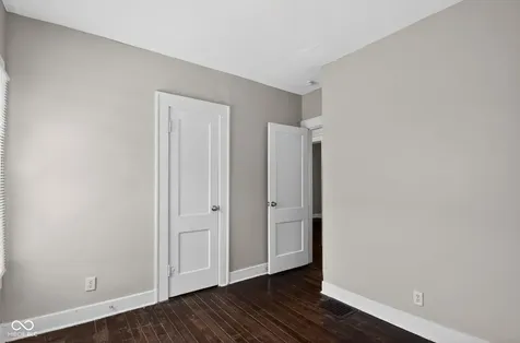 424 Harvard Place Indianapolis IN 46208