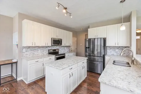 9756 Scotch Pine Court Fishers IN 46037