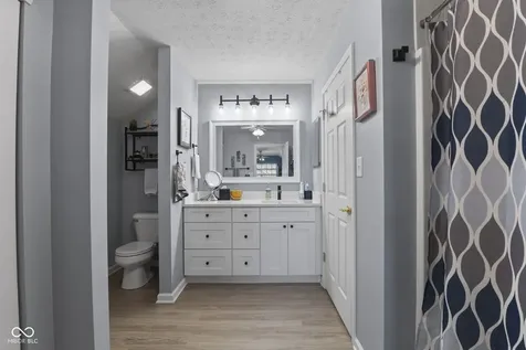 5807 Cool Hollow Way Indianapolis IN 46237