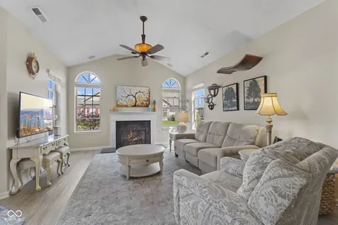 5807 Cool Hollow Way Indianapolis IN 46237