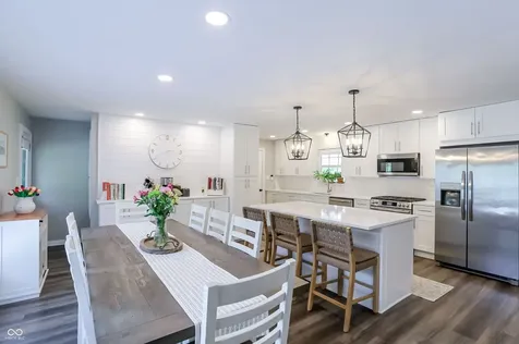 4625 Berkshire Lane Indianapolis IN 46226