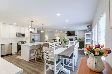 4625 Berkshire Lane Indianapolis IN 46226