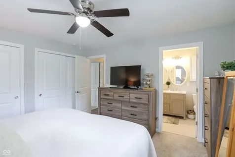 4625 Berkshire Lane Indianapolis IN 46226