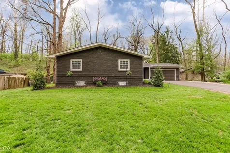 4625 Berkshire Lane Indianapolis IN 46226