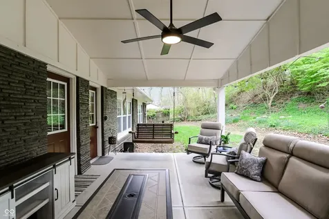 4625 Berkshire Lane Indianapolis IN 46226