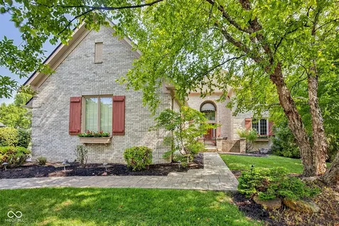 5424 Woodfield Drive N Carmel IN 46033