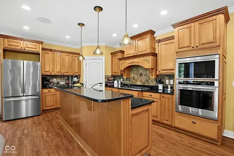 5424 Woodfield Drive N Carmel IN 46033