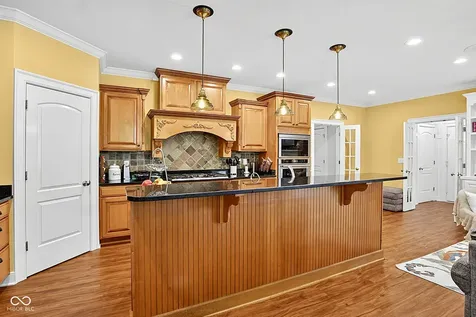 5424 Woodfield Drive N Carmel IN 46033