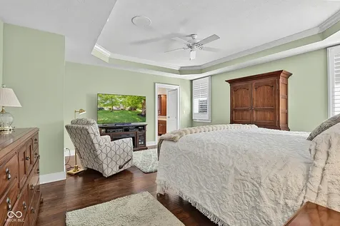 5424 Woodfield Drive N Carmel IN 46033