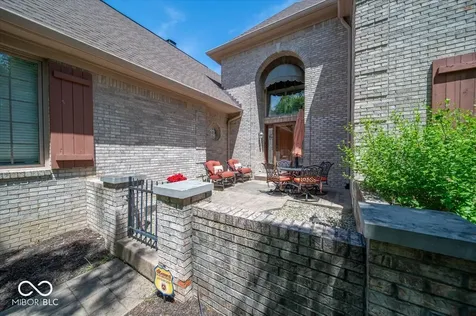 5424 Woodfield Drive N Carmel IN 46033