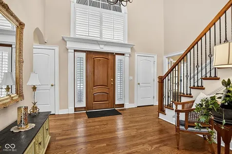 5424 Woodfield Drive N Carmel IN 46033